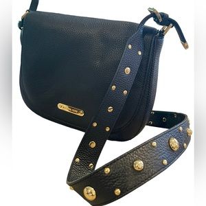 HAYES STUDDED LG- MESSENGER LEATHER CROSS BODY.